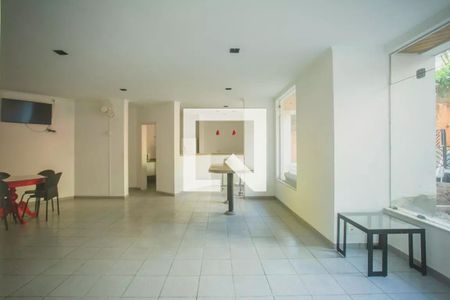Apartamento à venda com 70m², 2 quartos e 1 vaga Apartamento à venda com 70m², 2 quartos e 1 vagaÁrea comum - Salão de festas