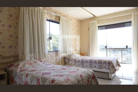 Casa de condomínio à venda com 563m², 6 quartos e 4 vagasSuite 4