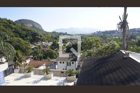 Casa de condomínio à venda com 563m², 6 quartos e 4 vagasVista Varanda Suite 2