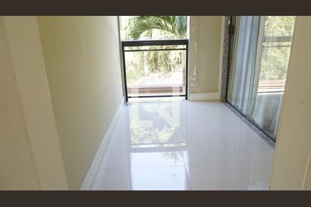 Casa de condomínio à venda com 563m², 6 quartos e 4 vagasVaranda Ventilação - Suite 5