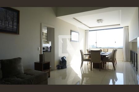 Casa de condomínio à venda com 563m², 6 quartos e 4 vagasSala 2