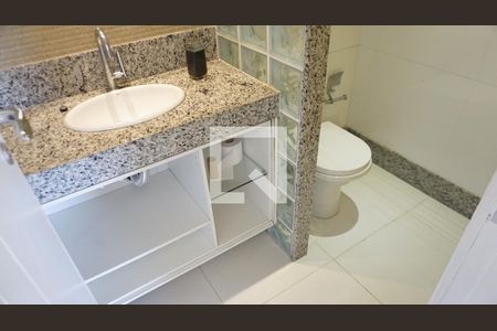 Casa de condomínio à venda com 563m², 6 quartos e 4 vagasLavabo