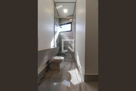 Casa de condomínio à venda com 540m², 4 quartos e 4 vagasBanheiro da Suíte 3