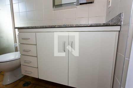 Apartamento à venda com 90m², 3 quartos e 1 vaga Apartamento à venda com 90m², 3 quartos e 1 vagaBanheiro