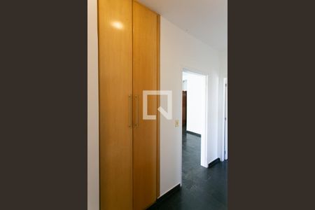 Apartamento à venda com 90m², 3 quartos e 1 vaga Apartamento à venda com 90m², 3 quartos e 1 vagaCorredor - Armários