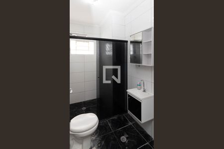 Casa à venda com 210m², 3 quartos e 4 vagas Casa à venda com 210m², 3 quartos e 4 vagasBanheiro da Suíte