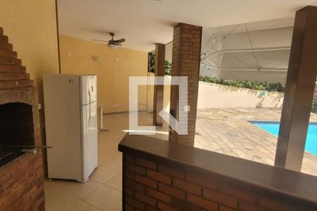 Casa à venda com 244m², 4 quartos e 4 vagas
