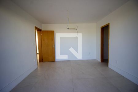 Casa à venda com 860m², 6 quartos e 4 vagasSuíte 3