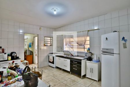 Casa à venda com 150m², 3 quartos e 2 vagas Casa à venda com 150m², 3 quartos e 2 vagasCozinha