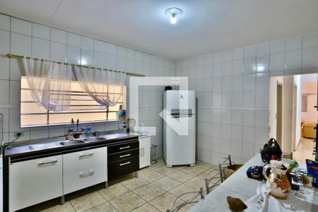 Casa à venda com 150m², 3 quartos e 2 vagas Casa à venda com 150m², 3 quartos e 2 vagasCozinha
