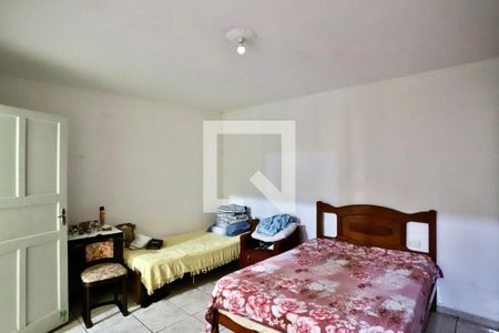 Casa à venda com 150m², 3 quartos e 2 vagas Casa à venda com 150m², 3 quartos e 2 vagasQuarto 3