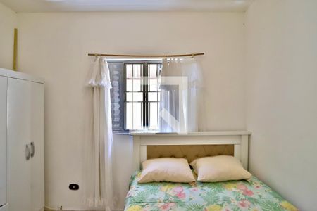 Casa à venda com 150m², 3 quartos e 2 vagas Casa à venda com 150m², 3 quartos e 2 vagasQuarto 4