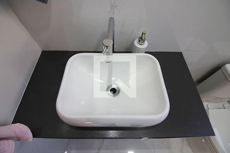 Apartamento à venda com 78m², 2 quartos e 1 vagaBanheiro Social