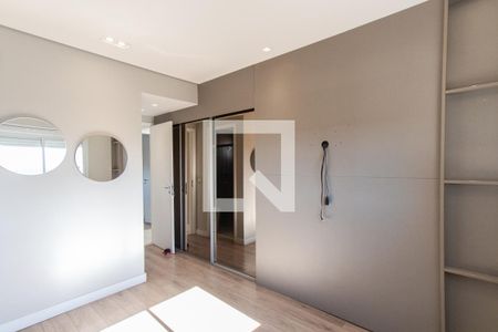 Suíte   de apartamento para alugar com 2 quartos, 70m² em Jardim Leonor Mendes de Barros, São Paulo