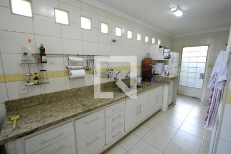 Casa à venda com 250m², 5 quartos e 2 vagasCozinha