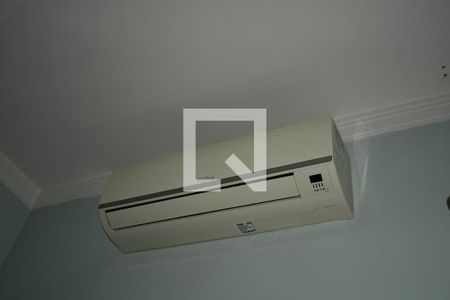 Casa à venda com 250m², 5 quartos e 2 vagasQuarto Suíte 3 - Detalhe