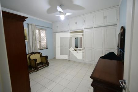 Casa à venda com 250m², 5 quartos e 2 vagasQuarto Suíte 3