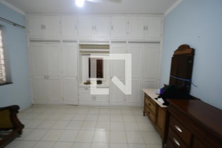 Casa à venda com 250m², 5 quartos e 2 vagasQuarto Suíte 3