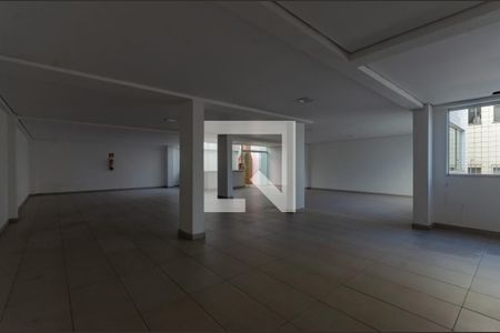 Apartamento à venda com 128m², 4 quartos e 2 vagas Apartamento à venda com 128m², 4 quartos e 2 vagasÁrea comum - Salão de festas