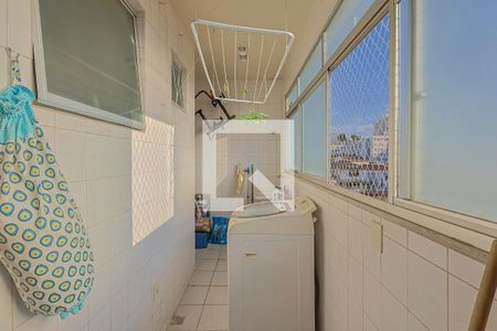 Apartamento à venda com 148m², 3 quartos e 2 vagas Apartamento à venda com 148m², 3 quartos e 2 vagasÁrea de Serviço