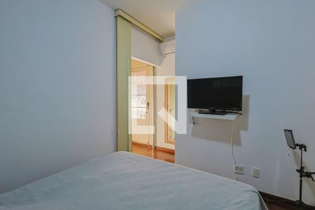 Apartamento à venda com 148m², 3 quartos e 2 vagas Apartamento à venda com 148m², 3 quartos e 2 vagasSuíte