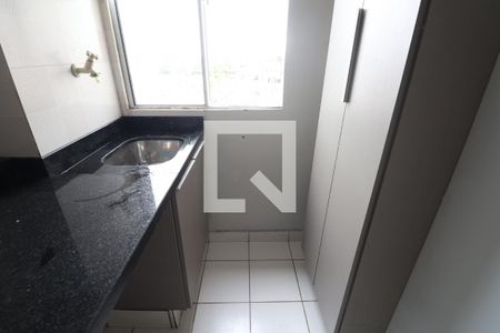 Apartamento para alugar com 42m², 2 quartos e 1 vagaCozinha e Área de Serviço