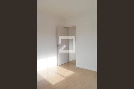 Quarto 1 de apartamento para alugar com 2 quartos, 58m² em Tingui, Curitiba