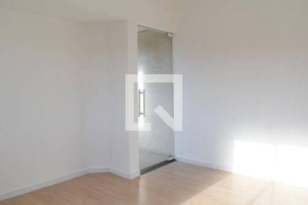 Quarto 1 de apartamento para alugar com 2 quartos, 58m² em Tingui, Curitiba