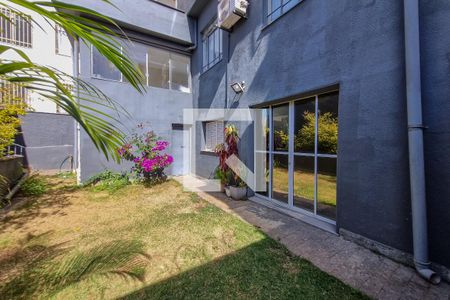 Casa à venda com 440m², 8 quartos e 3 vagasÁrea comum