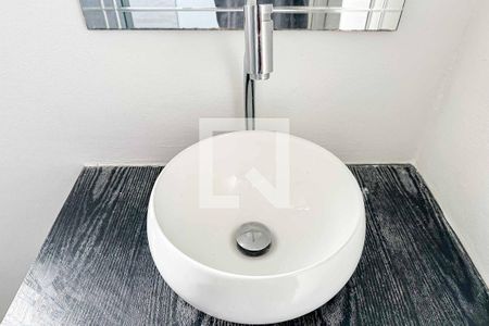 Apartamento à venda com 80m², 3 quartos e 1 vaga Apartamento à venda com 80m², 3 quartos e 1 vagaBanheiro 1