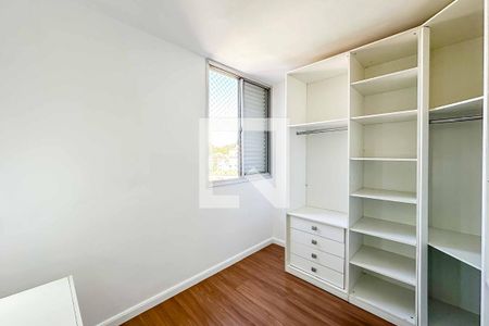 Apartamento à venda com 80m², 3 quartos e 1 vaga Apartamento à venda com 80m², 3 quartos e 1 vagaQuarto 2
