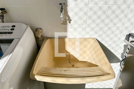 Apartamento à venda com 80m², 3 quartos e 1 vaga Apartamento à venda com 80m², 3 quartos e 1 vagaCozinha/Área de serviço