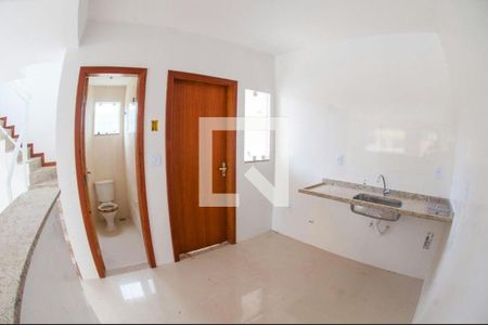 Casa à venda com 2 quartos, 76m² em Serra Grande, Niterói