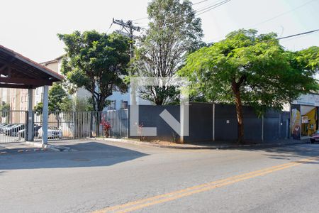 Apartamento à venda com 44m², 2 quartos e 1 vaga Apartamento à venda com 44m², 2 quartos e 1 vagaFachada