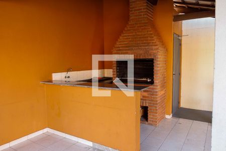 Apartamento à venda com 44m², 2 quartos e 1 vaga Apartamento à venda com 44m², 2 quartos e 1 vagaÁrea comum - Salão de festas