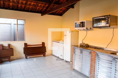 Apartamento à venda com 44m², 2 quartos e 1 vaga Apartamento à venda com 44m², 2 quartos e 1 vagaÁrea comum - Salão de festas