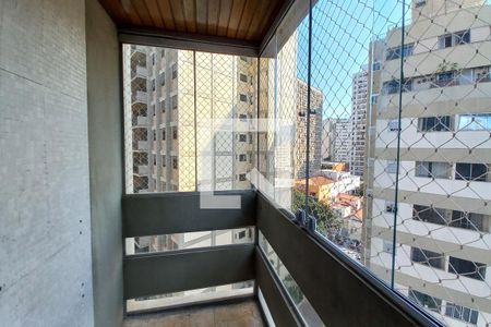 Apartamento à venda com 120m², 3 quartos e 2 vagas Apartamento à venda com 120m², 3 quartos e 2 vagasVaranda da Suíte