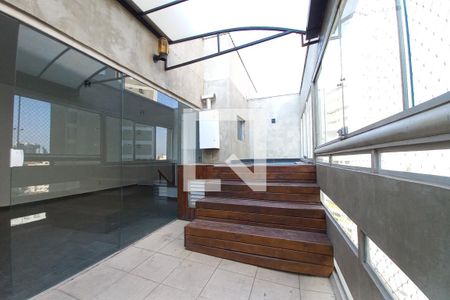 Apartamento à venda com 120m², 3 quartos e 2 vagas Apartamento à venda com 120m², 3 quartos e 2 vagasÁrea comum - Churrasqueira