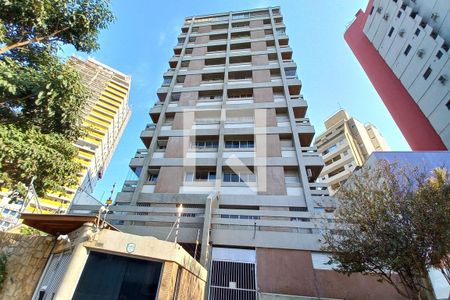 Apartamento à venda com 120m², 3 quartos e 2 vagas Apartamento à venda com 120m², 3 quartos e 2 vagasFachada do Prédio