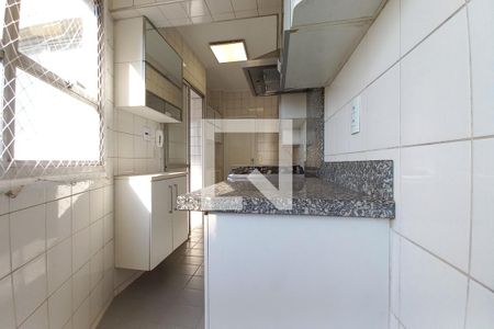 Apartamento à venda com 120m², 3 quartos e 2 vagas Apartamento à venda com 120m², 3 quartos e 2 vagasCozinha