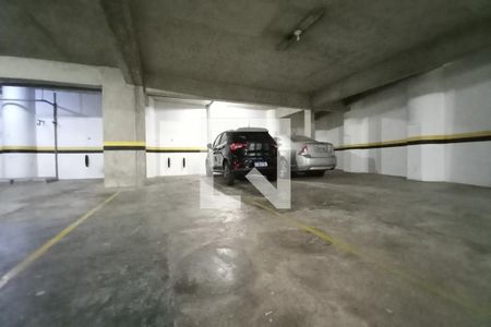 Apartamento à venda com 120m², 3 quartos e 2 vagas Apartamento à venda com 120m², 3 quartos e 2 vagasGaragem