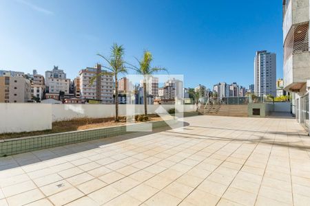 Apartamento à venda com 120m², 3 quartos e 4 vagas Apartamento à venda com 120m², 3 quartos e 4 vagasÁrea comum