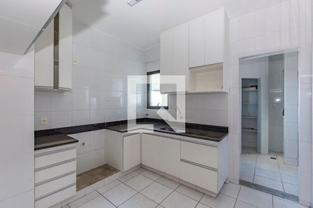 Apartamento à venda com 120m², 3 quartos e 4 vagas Apartamento à venda com 120m², 3 quartos e 4 vagasCozinha