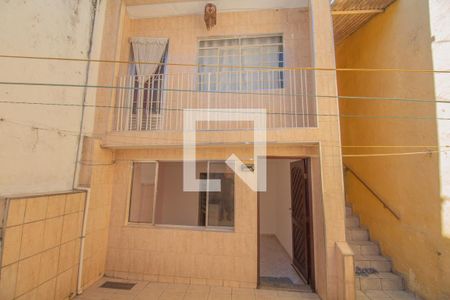Casa à venda com 225m², 5 quartos e 2 vagas Casa à venda com 225m², 5 quartos e 2 vagasÁrea comum