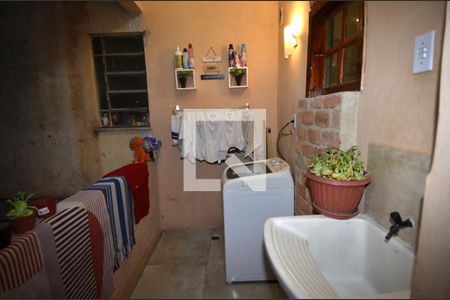 Apartamento à venda com 58m², 3 quartos e 1 vagaÁrea de Serviço