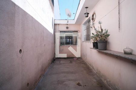 Casa à venda com 144m², 5 quartos e 2 vagas Casa à venda com 144m², 5 quartos e 2 vagasÁrea de serviço