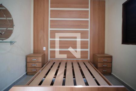 Casa à venda com 144m², 5 quartos e 2 vagas Casa à venda com 144m², 5 quartos e 2 vagasQuarto