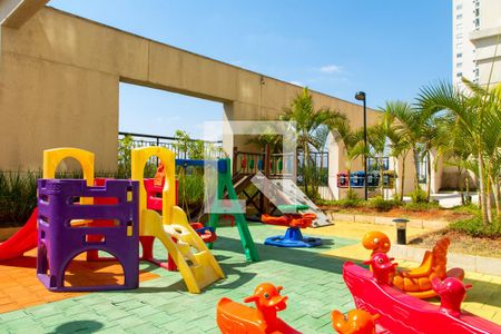 Apartamento à venda com 38m², 1 quarto e 1 vaga Apartamento à venda com 38m², 1 quarto e 1 vagaÁrea comum - Playground