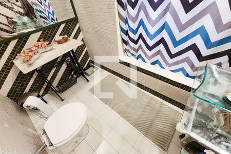 Casa à venda com 302m², 4 quartos e 1 vagaBanheiro Social