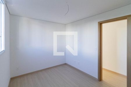 Apartamento à venda com 260m², 4 quartos e 4 vagas Apartamento à venda com 260m², 4 quartos e 4 vagasSuíte 2